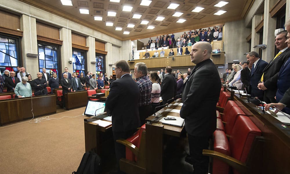 La justice retouche la loi sur la laïcité La justice retouche la loi sur la laïcité