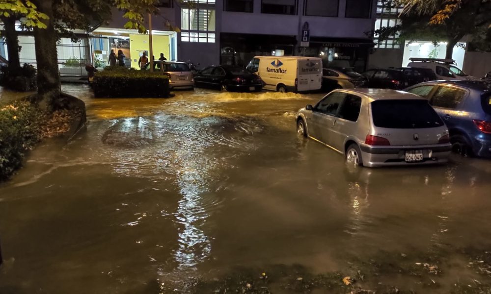La rupture d’une conduite d’eau provoque des inondations au Grand-Lancy La rupture d’une conduite d’eau provoque des inondations au Grand-Lancy