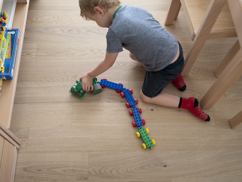 Le Coronavirus A Eu Un Impact Sur L Esperance De Vie En Suisse Radio Lac