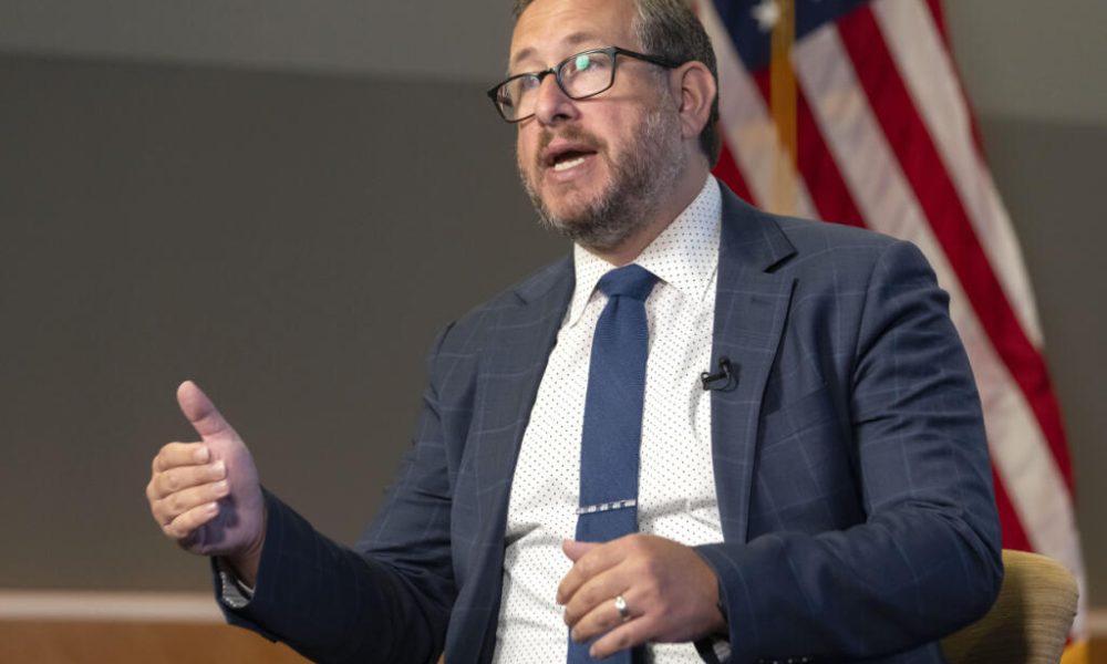 Les Etats-Unis vont réexaminer l'attribution des "cartes vertes"