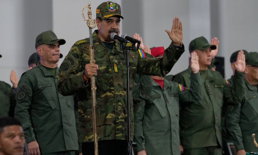 Venezuela: Trump confirme un échange avec Maduro