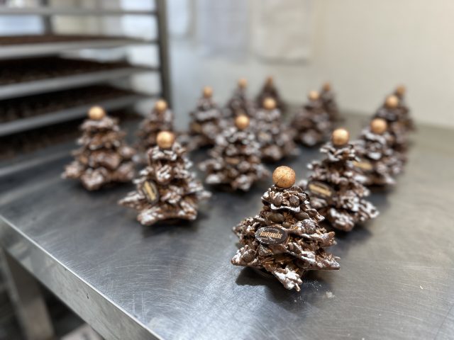 Les sapins rocher de la Bonbonnière