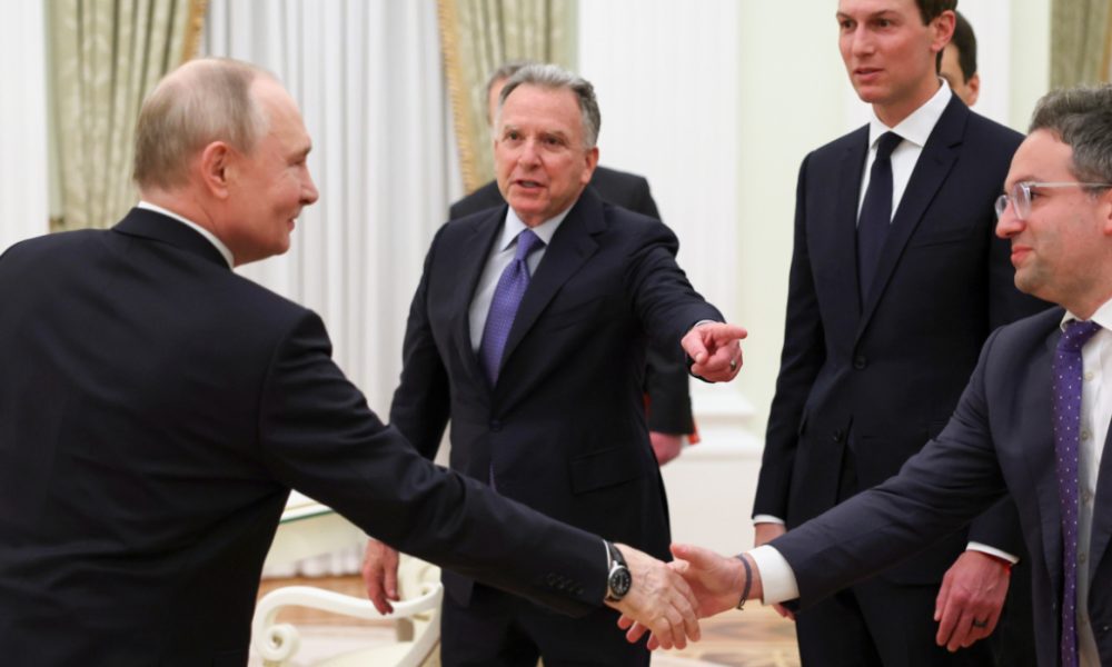 Moscou exige le départ des troupes de Kiev du Donbass