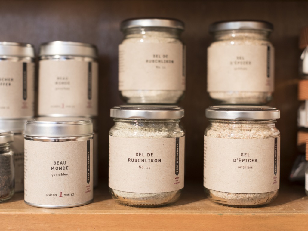 Le commerce de détail trébuche en janvier