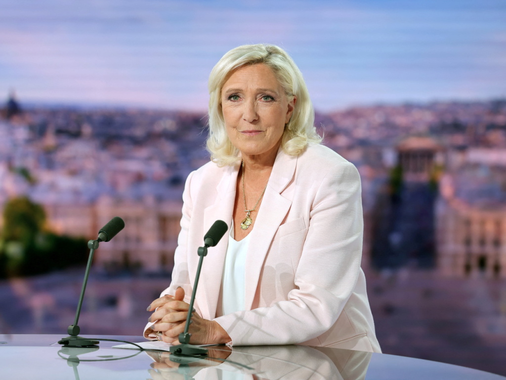 Marine Le Pen candidate à la présidentielle malgré sa condamnation